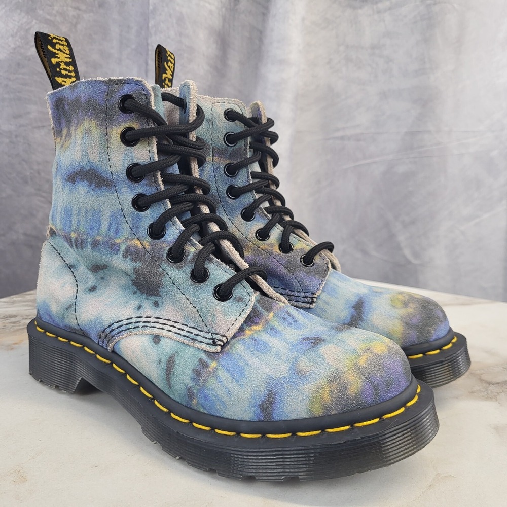 Dr. Martens Blue Tie Die Air Cushion 8 Eye Lace Up Boots Women's Size 5